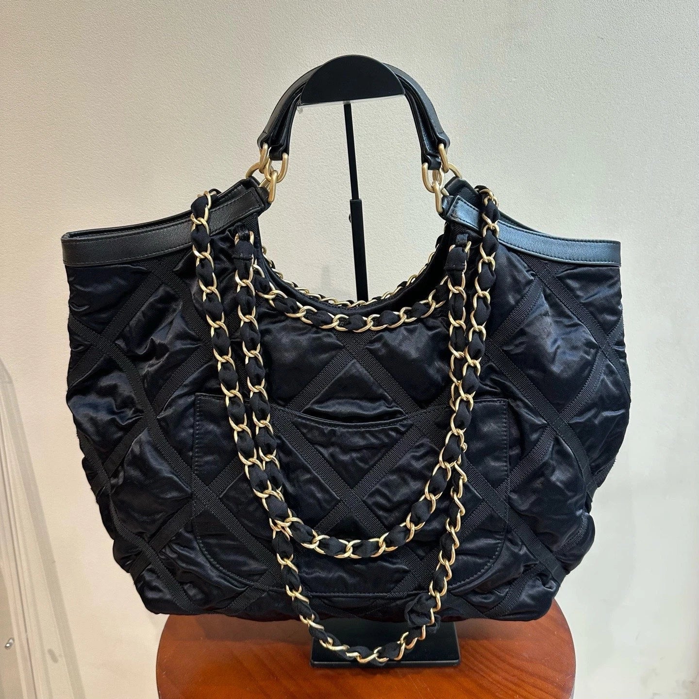Excellent Chanel Maxi Tote Nylon Black Handbag Chain Shoulder Bag Chip Version