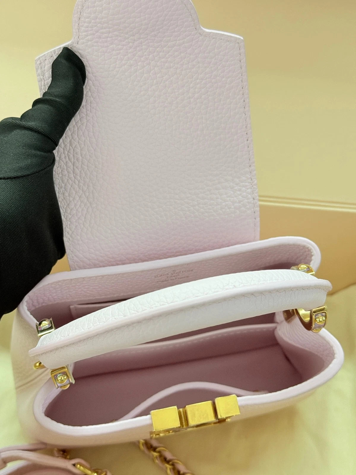 Louis Vuitton Pink Capucines Mini Calfskin Handbag For Women