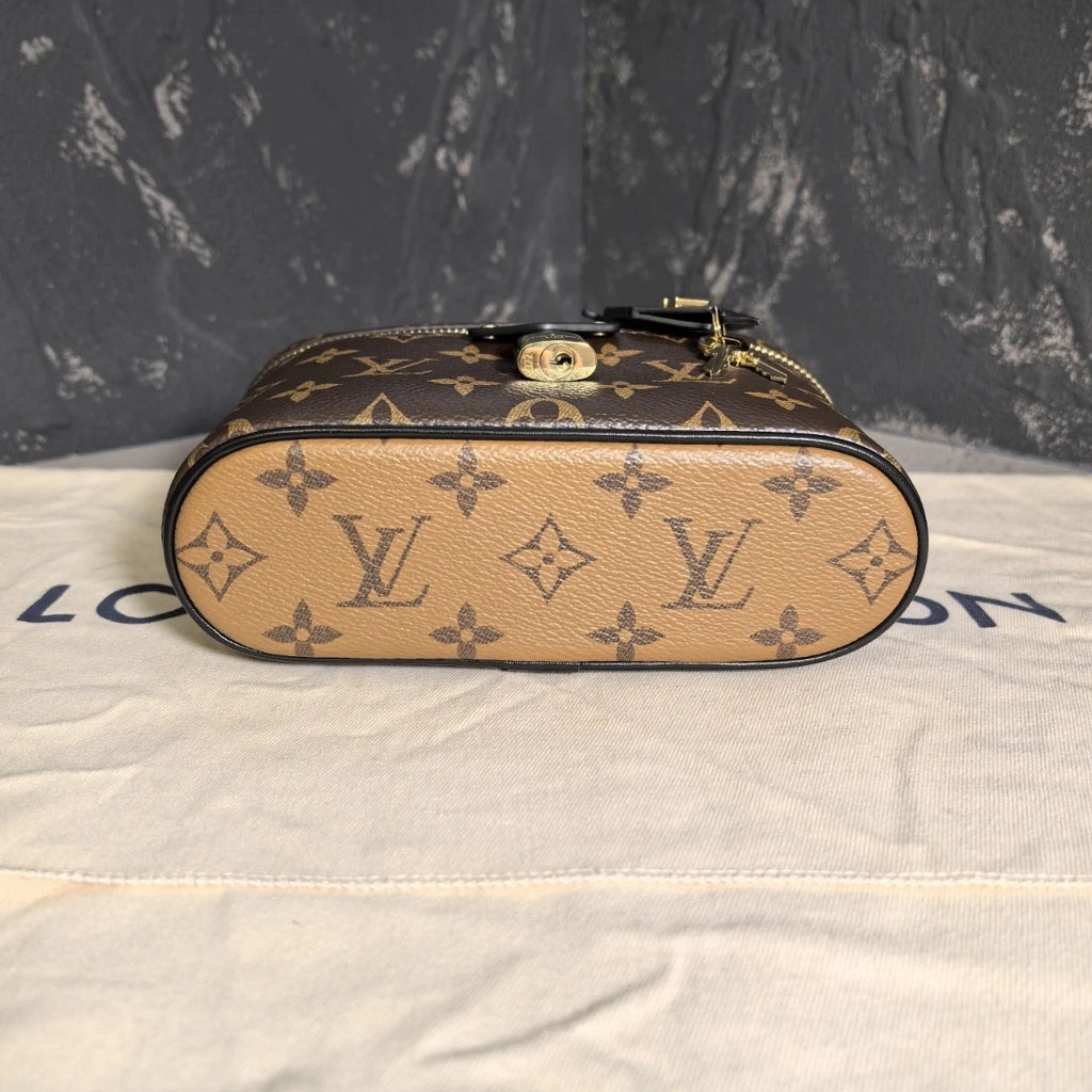 Louis Vuitton Vanity Canvas Shoulder Bag Excellent