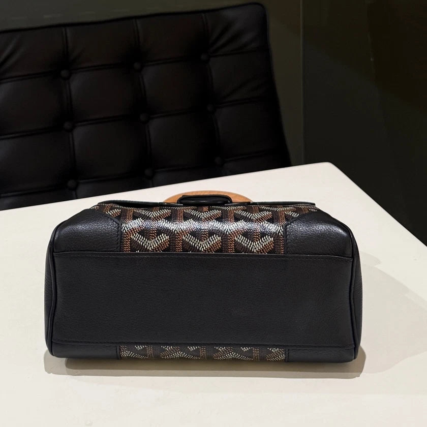 Goyard Mini Handbag Black Silver Crossbody Bag - Classic &amp; Stylish Women's