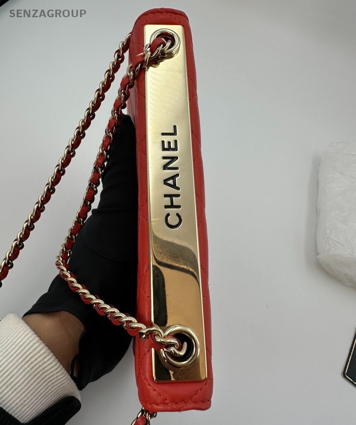 Chanel Trendy CC Lambskin Chain Shoulder Bag Crossbody Red Gold Women Classic