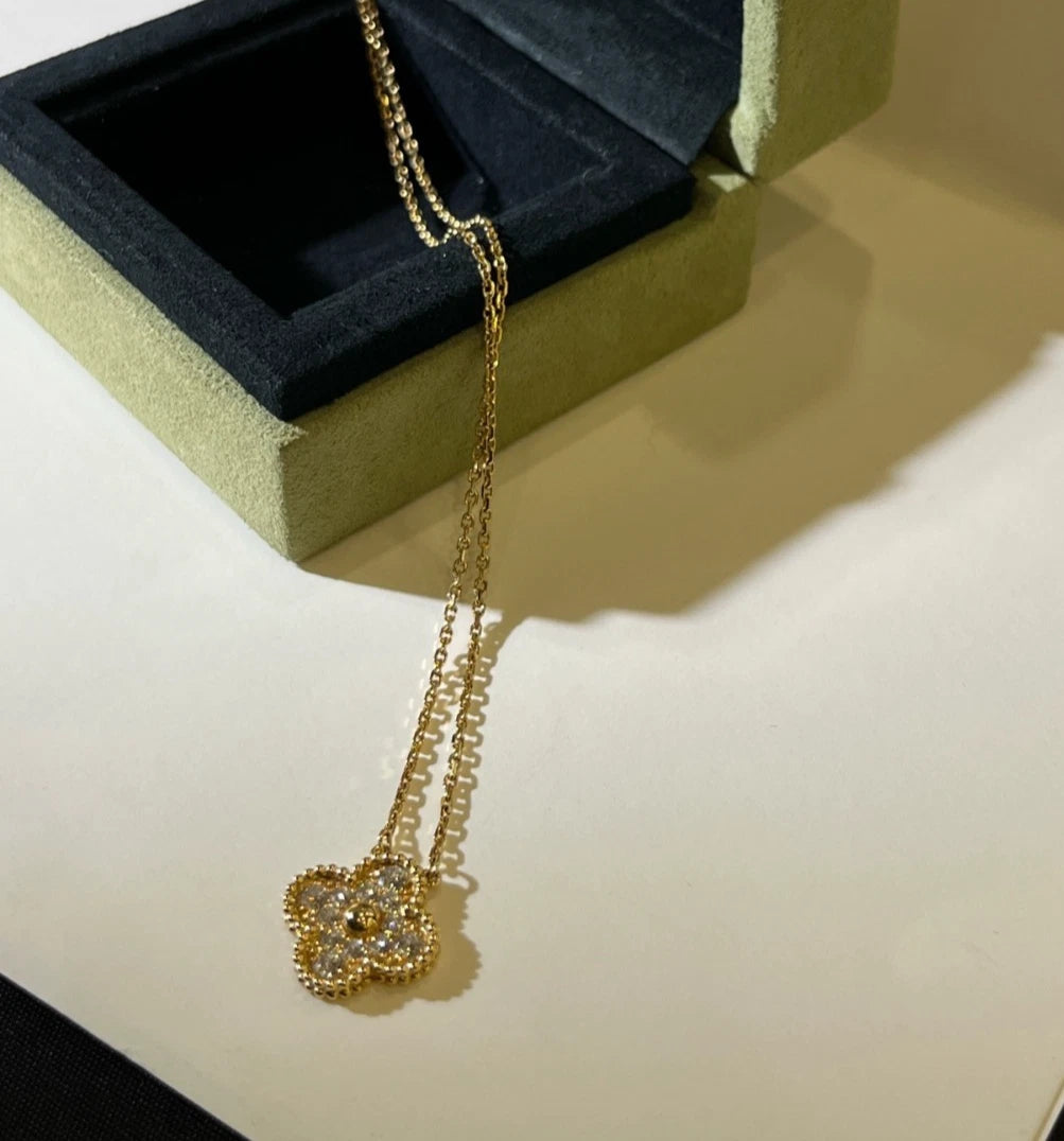 Van Cleef &amp; Arpels Vintage Alhambra Diamonds 18K Yellow Gold Pendant Necklace