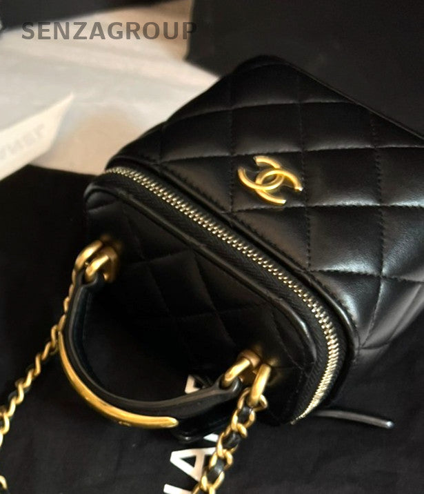 CHANEL Vanity Case Top Handle Chain Shoulder bag Crossbody Almost Brand NEW