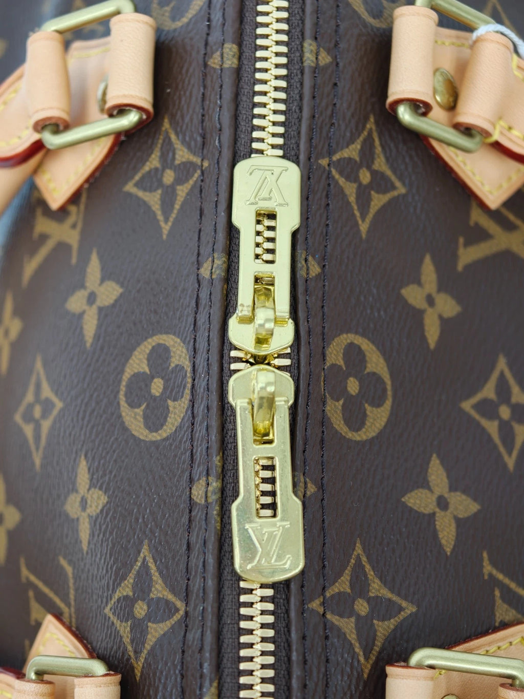Louis Vuitton Speedy30 Monogram Handbag 2-Way Shoulder Bag Crossbody Excellent