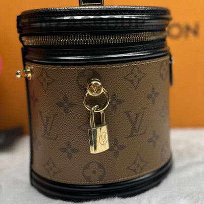 Louis Vuitton Monogram Papillon Trunk Bag Brown Gold Buckle Classic Women