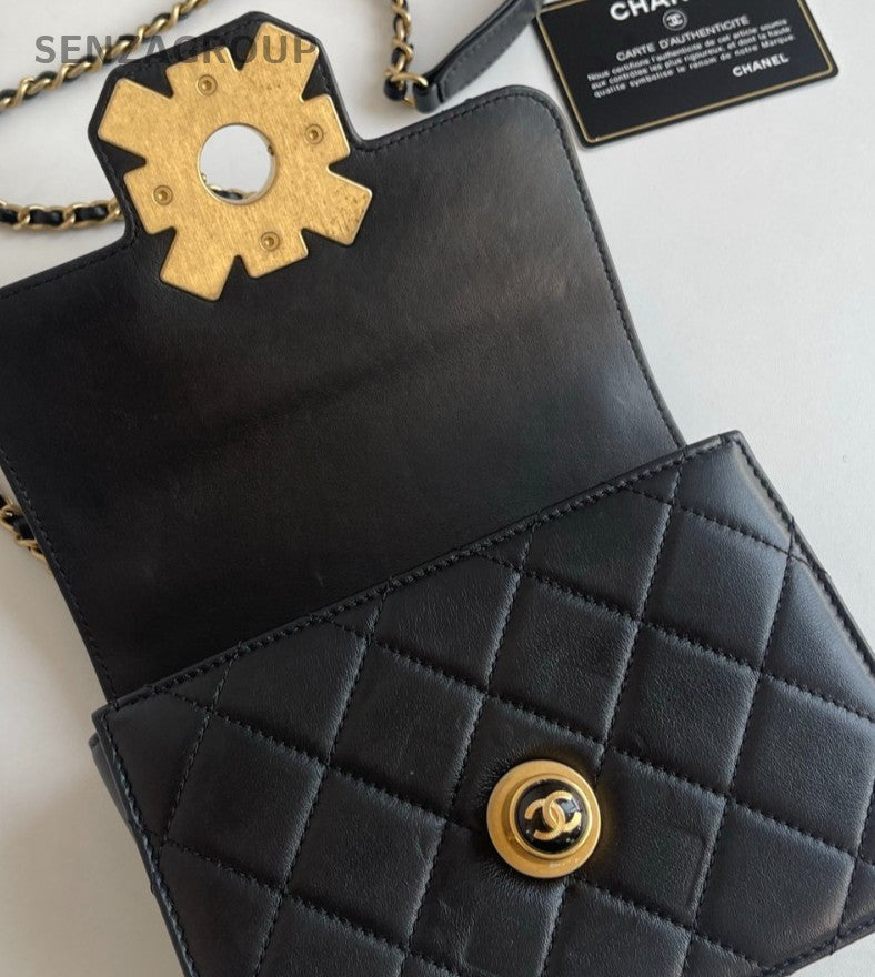 Chanel Diamond Pearl Chain Shoulder Bag Crossbody Black Gold Women Designer