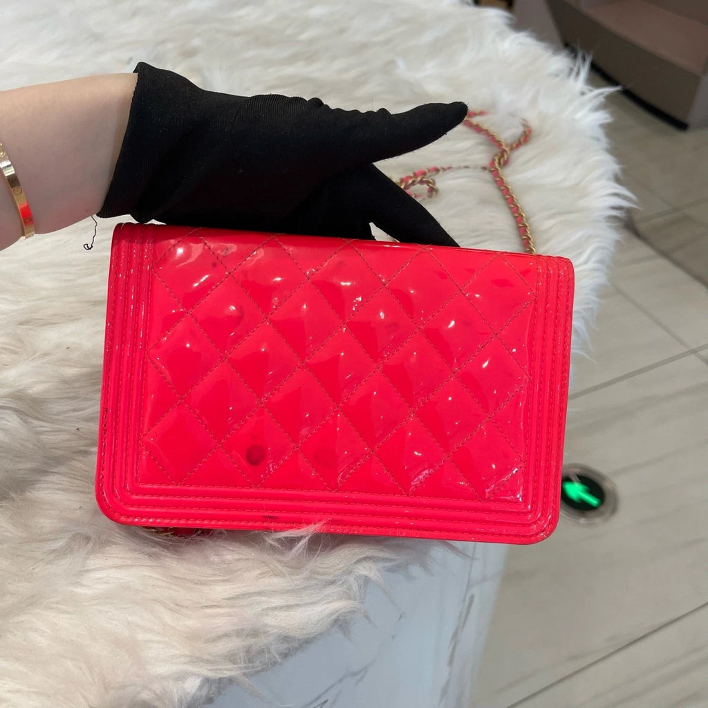 Chanel Le Boy Quilted Chain Shoulder Bag Pink Gold Women's