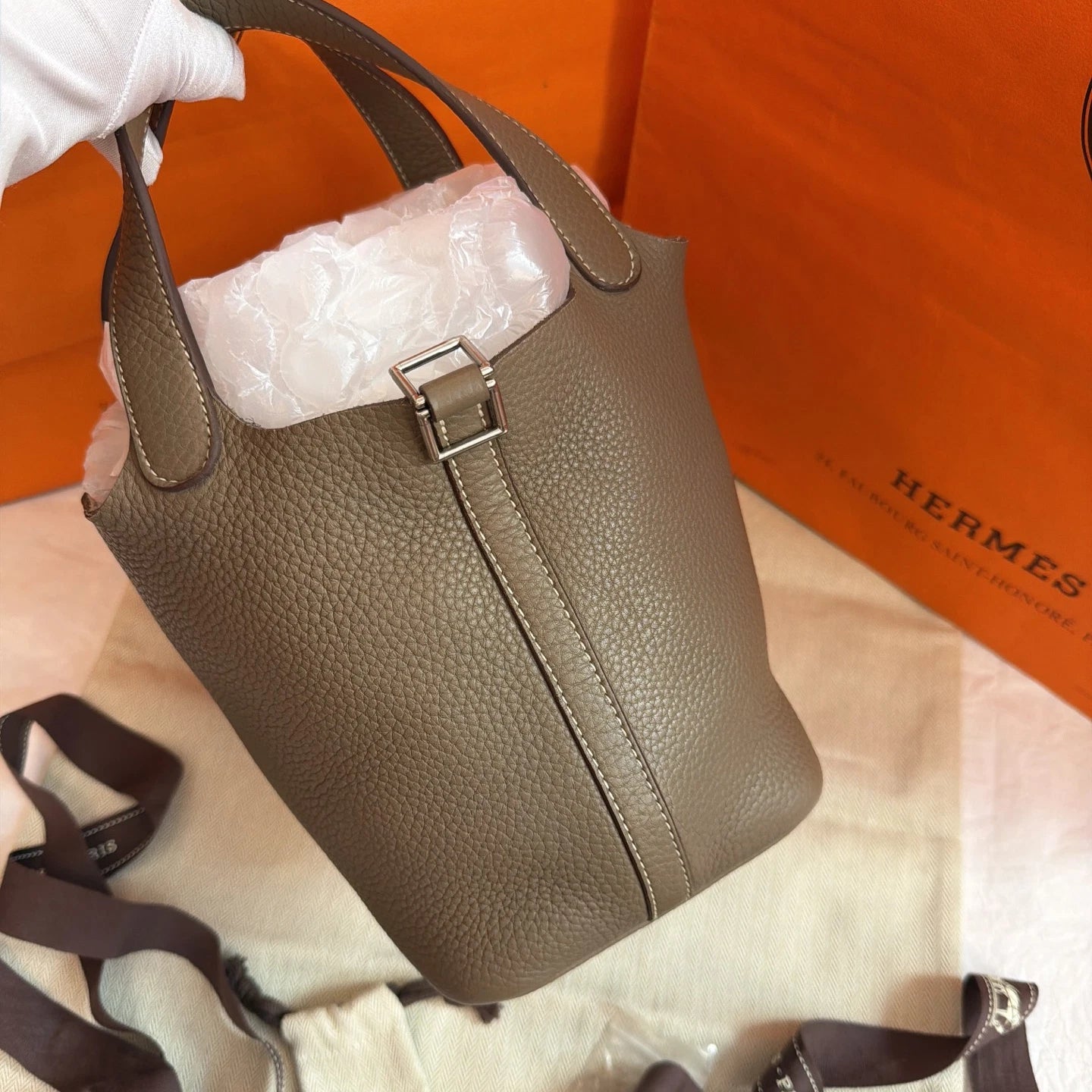 Excellent Hermes Picotin18 Tote Gray Handbag Silver Hardware with Key and Lock