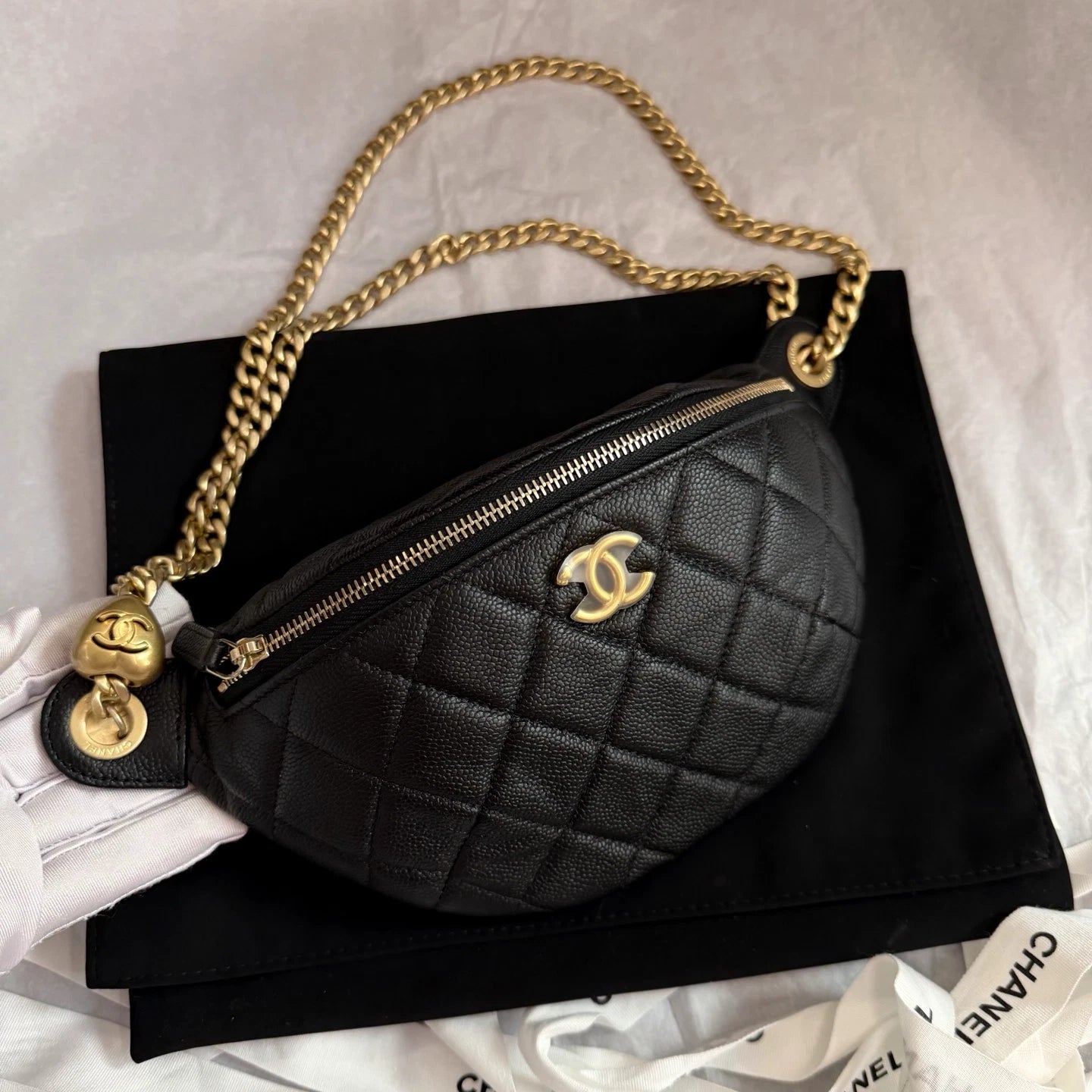 Chanel Diamond Chain Waist Bag Shoulder Crossbody Black Gold Diamond Women