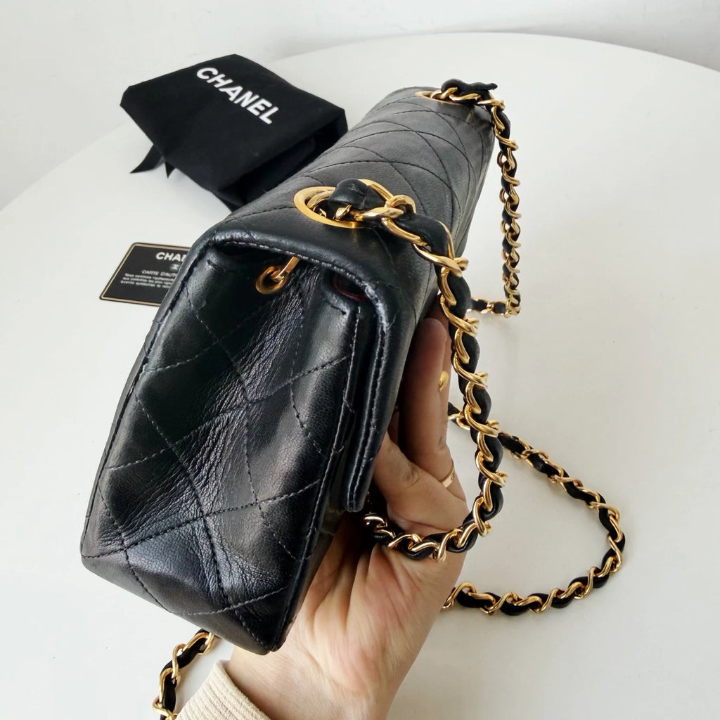 Chanel Classic Flap Mini Chain Shoulder Crossbody Black Gold Women Vintage