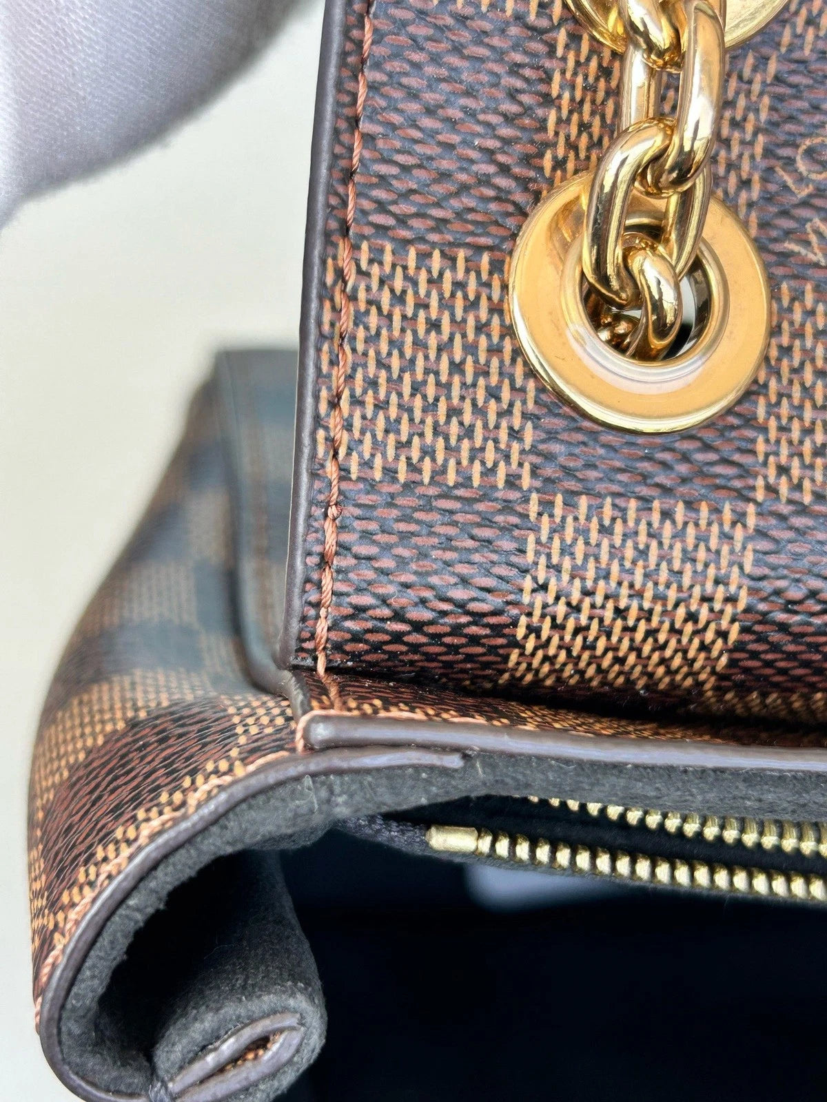 Louis Vuitton Vavin Chain Shoulder Crossbody Brown Black Gold Women Classic