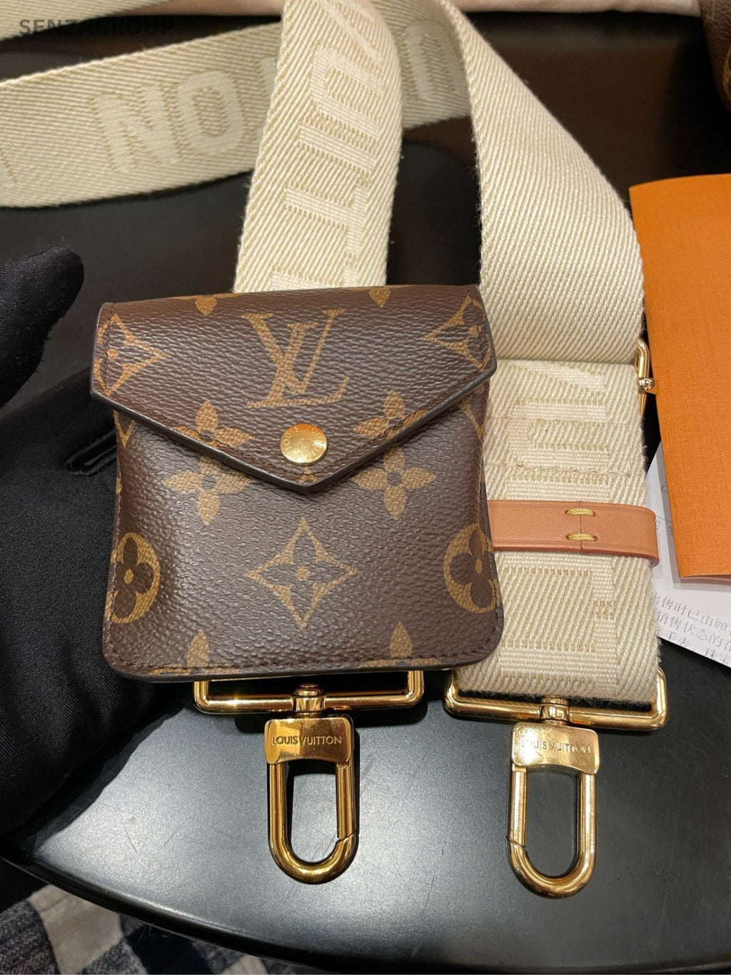 Louis Vuitton Utility Camera bag Monogram Top Handle 2way Crossbody bag