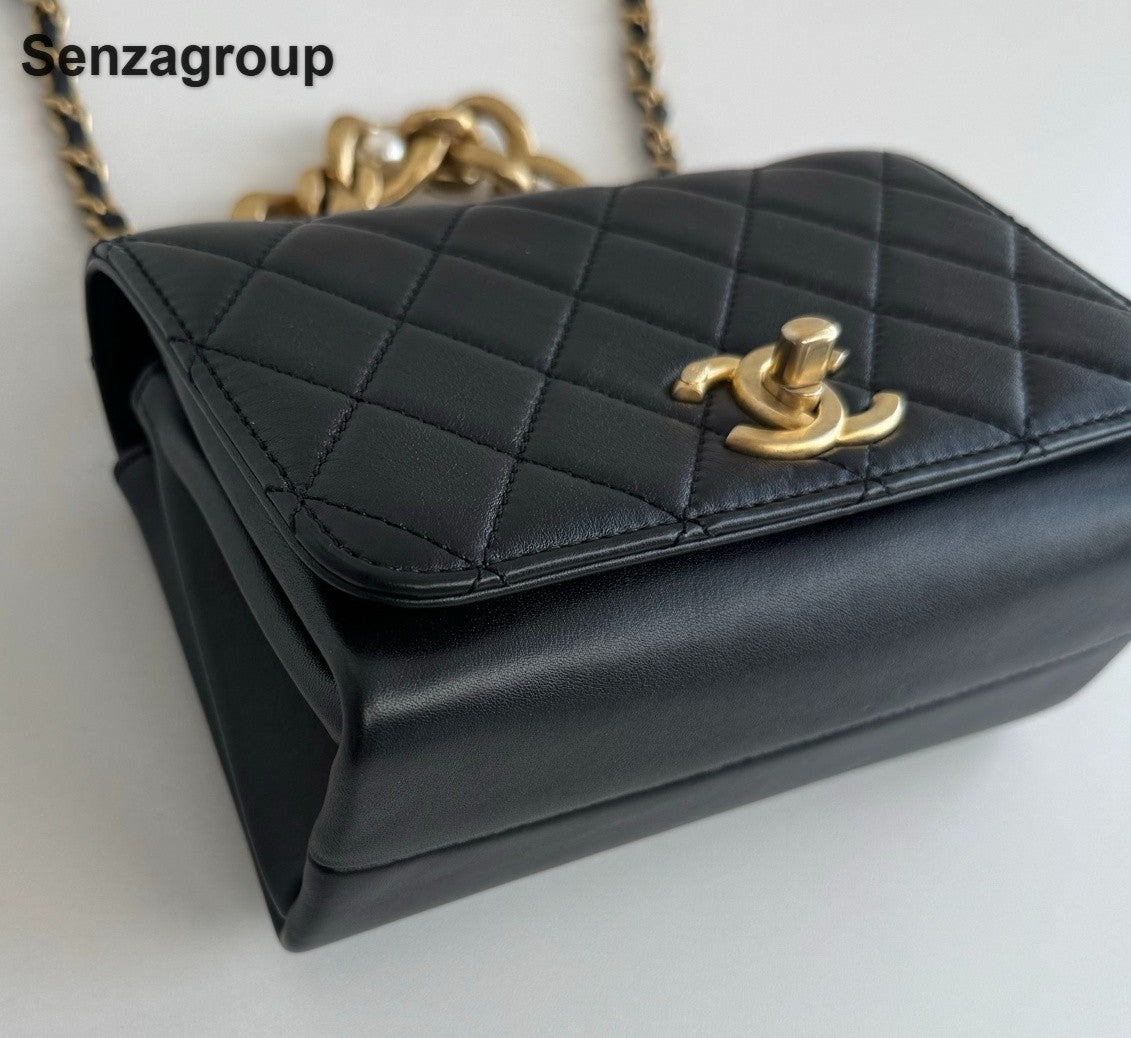 Chanel Diamond Chain Calfskin Top Handle Shoulder Crossbody Black Gold Women