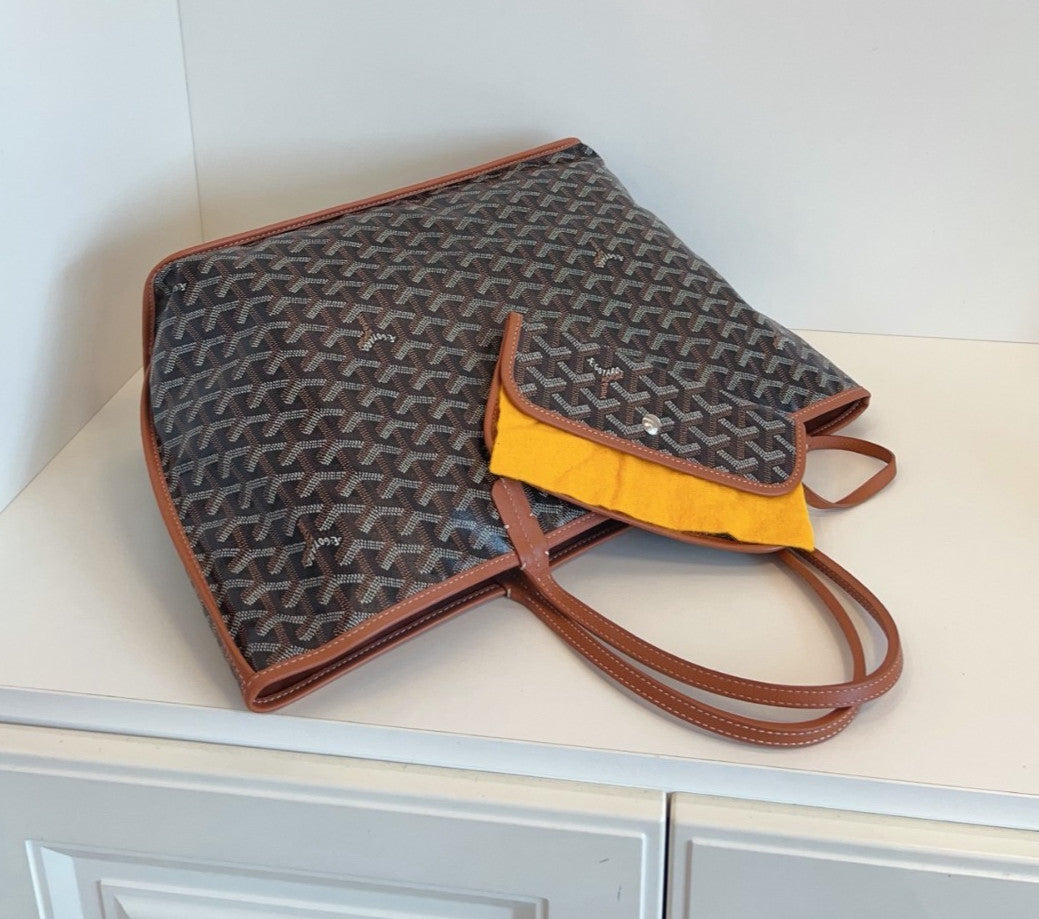 Goyard Tote MM Monogram caramel color with pouch Shoulder Handbag Brown