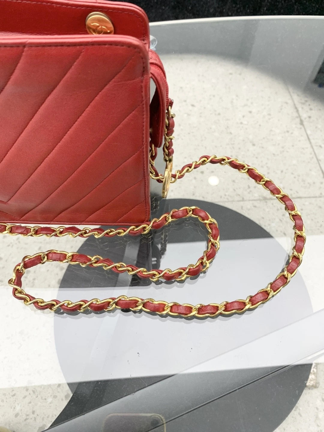 Chanel Chevron Calfskin Chain Shoulder Crossbody Bag Red Gold Women S