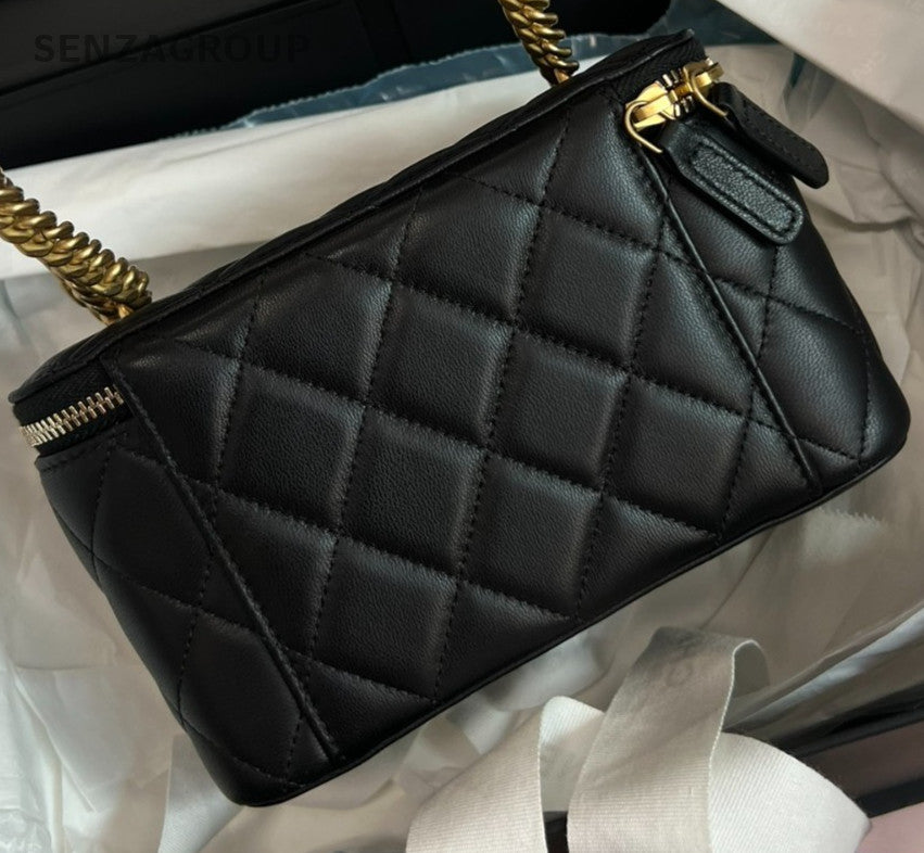 Chanel 23S Lambskin Chain Crossbody Black Gold Diamond Women Classic Fashion