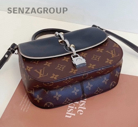 Louis Vuitton Monogram Chain It PM 2WAY Handbag Crossbody