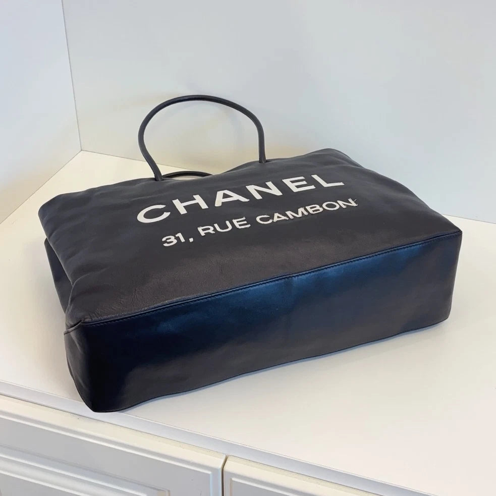 Chanel 31 Rue Cambon Tote Calfskin Handbag Shoulder Bag Black Women Classic