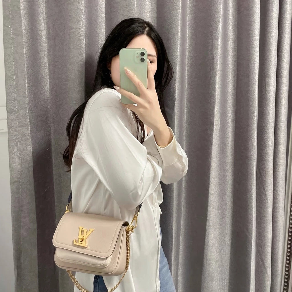 Chip Version Louis Vuitton Lockme Tender Chain Shoulder Bag Crossbody White Pink