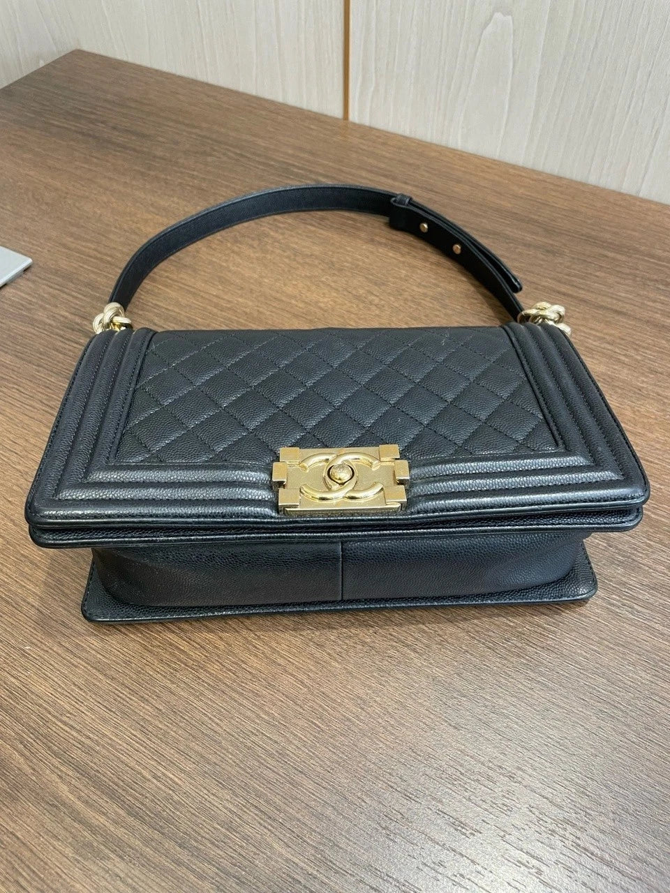 SJ0001 Chanel cavier leather leboy gold hardware