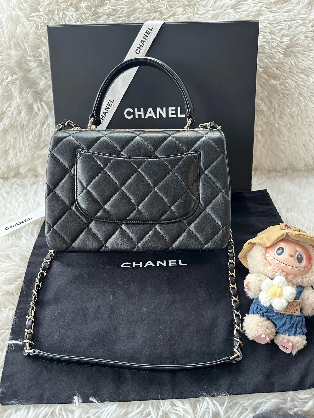 CHANEL Trendy CC Small Leather Chain Bag For Women
