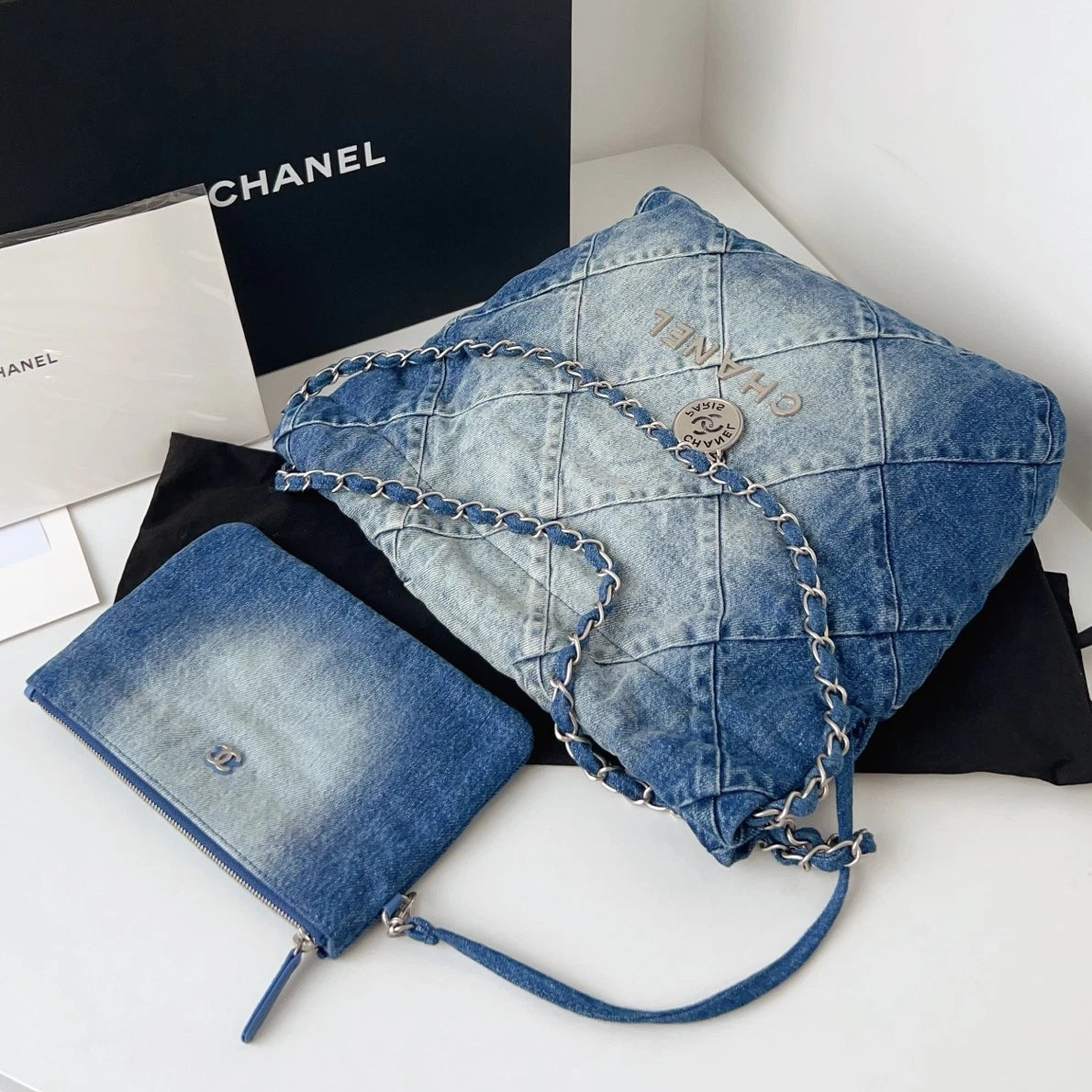 Excellent Chanel 22Bag PM Blue Denim Silver Chain Shoulder Bag Crossbody