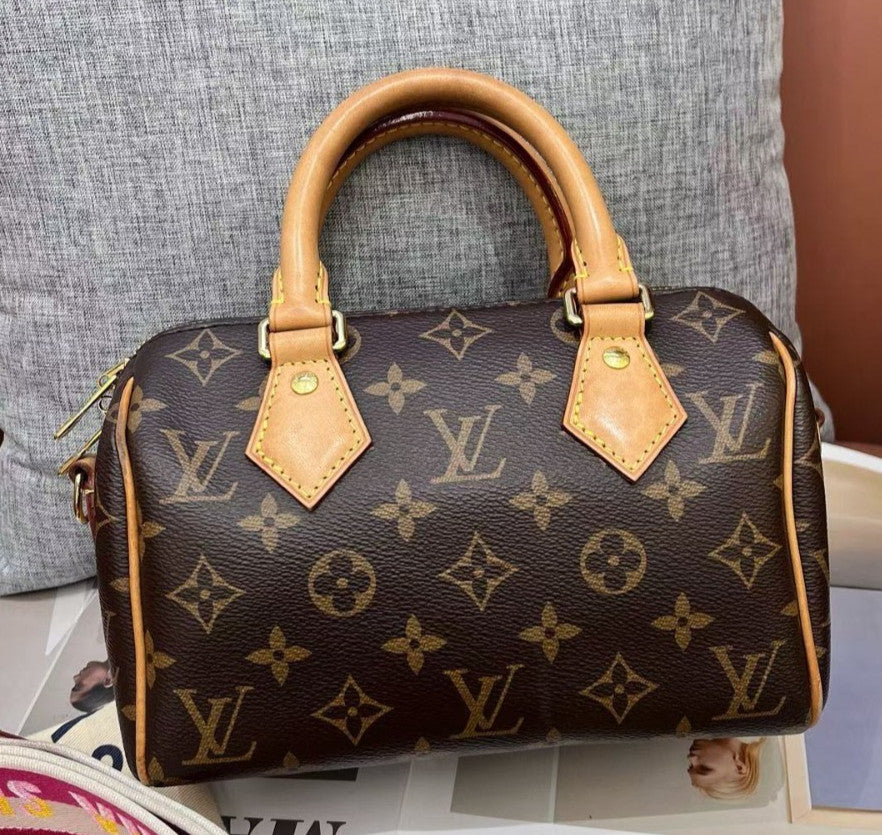 Louis Vuitton Speedy20 Monogram Top Handle Crossbody Brown Gold Women Classic