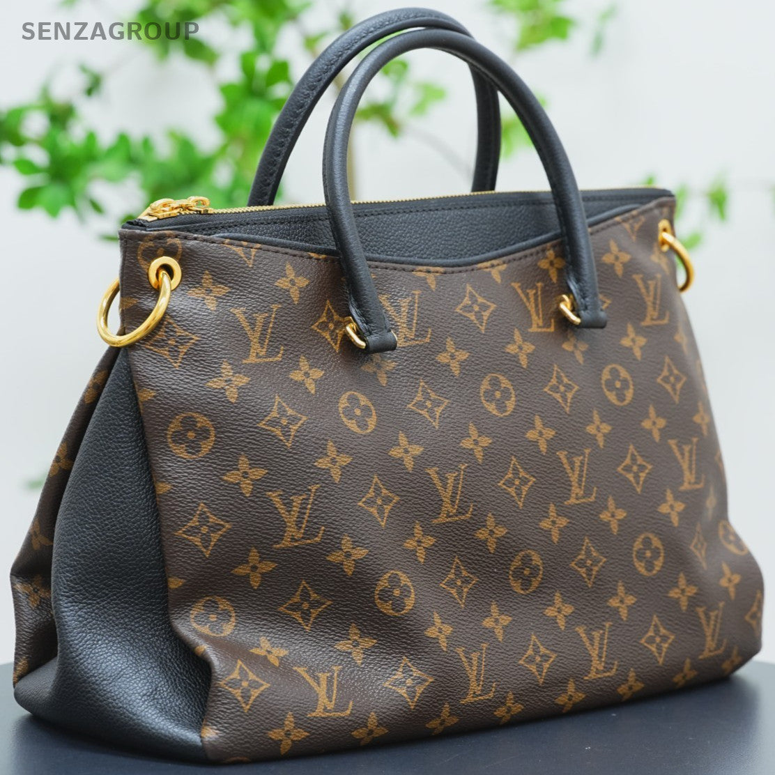 Louis Vuitton Pallas MM Top Handle Monogram 2way Shoulder bag Classic Women
