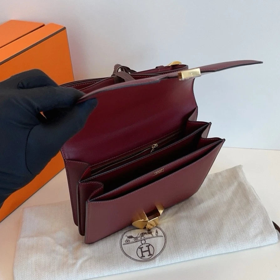 Excellent Condition Hermes 2002-20Bag PM Red Shoulder Bag Gold Hardware