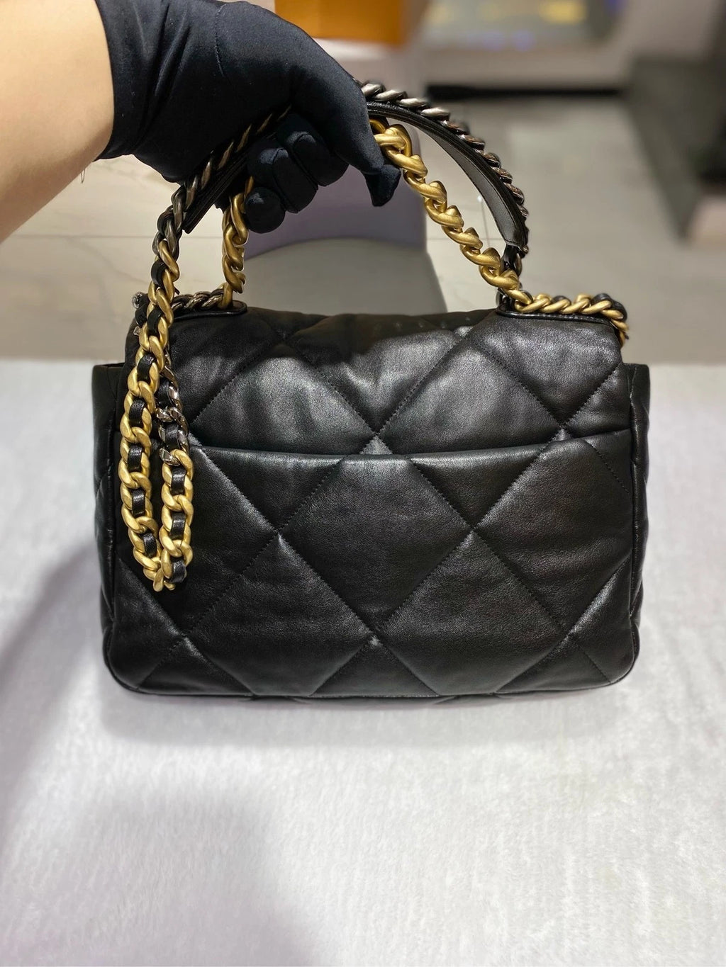 CHANEL Black 19Bag Medium Shoulder Crossbody Handbag For Women