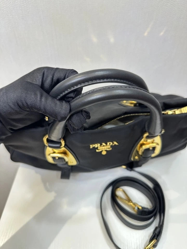 Pre-owned Prada Black Nylon Classic Handbag Women Large Capacity