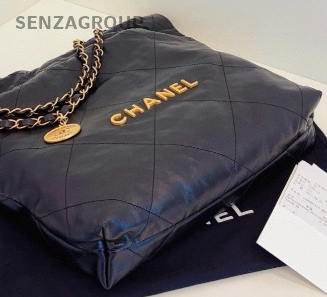 Chanel Diamond PM Gold Coin Chain Shoulder Bag Black Used Women Classic Fashion