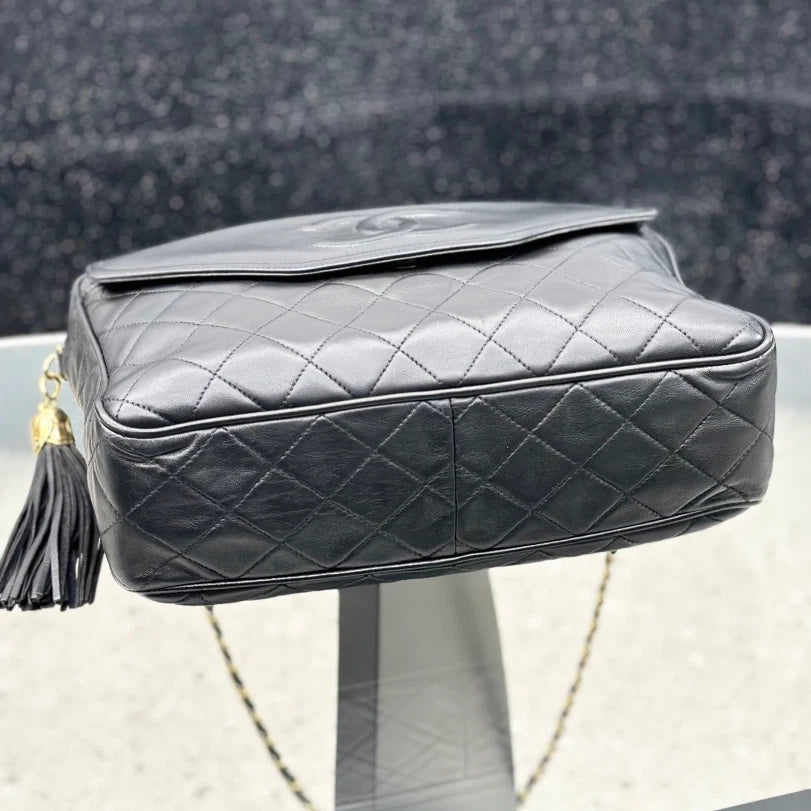 Chanel Vintage Tassel Lambskin Chain Shoulder Crossbody Bag Black Gold Women S