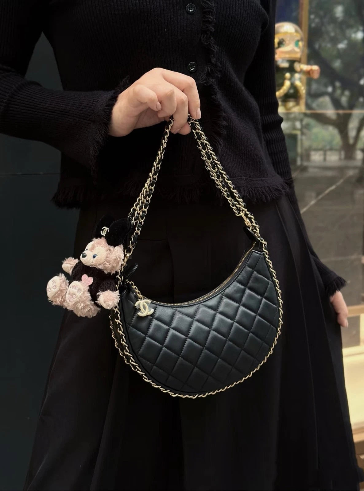 Chanel Loop Black Gold Shoulder Bag Excellent