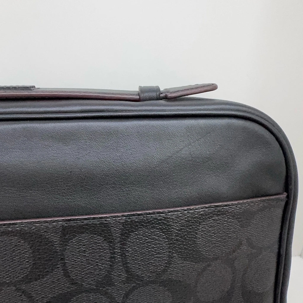 Coach Classic Monogram Canvas Clutch For Women