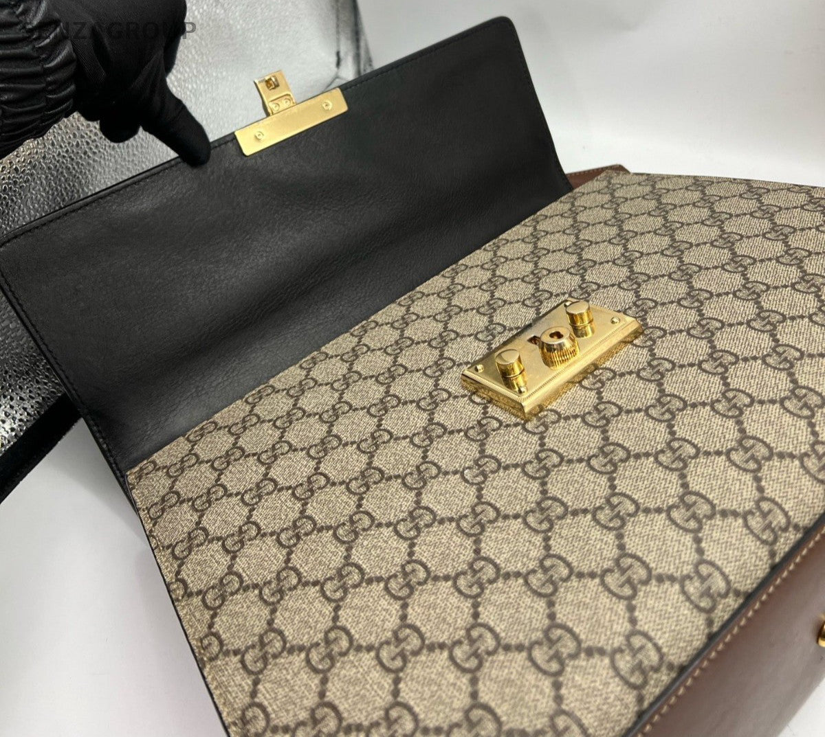 Gucci Padlock GM Top Handle Bag Crossbody Brown Gold Women Classic Fashion