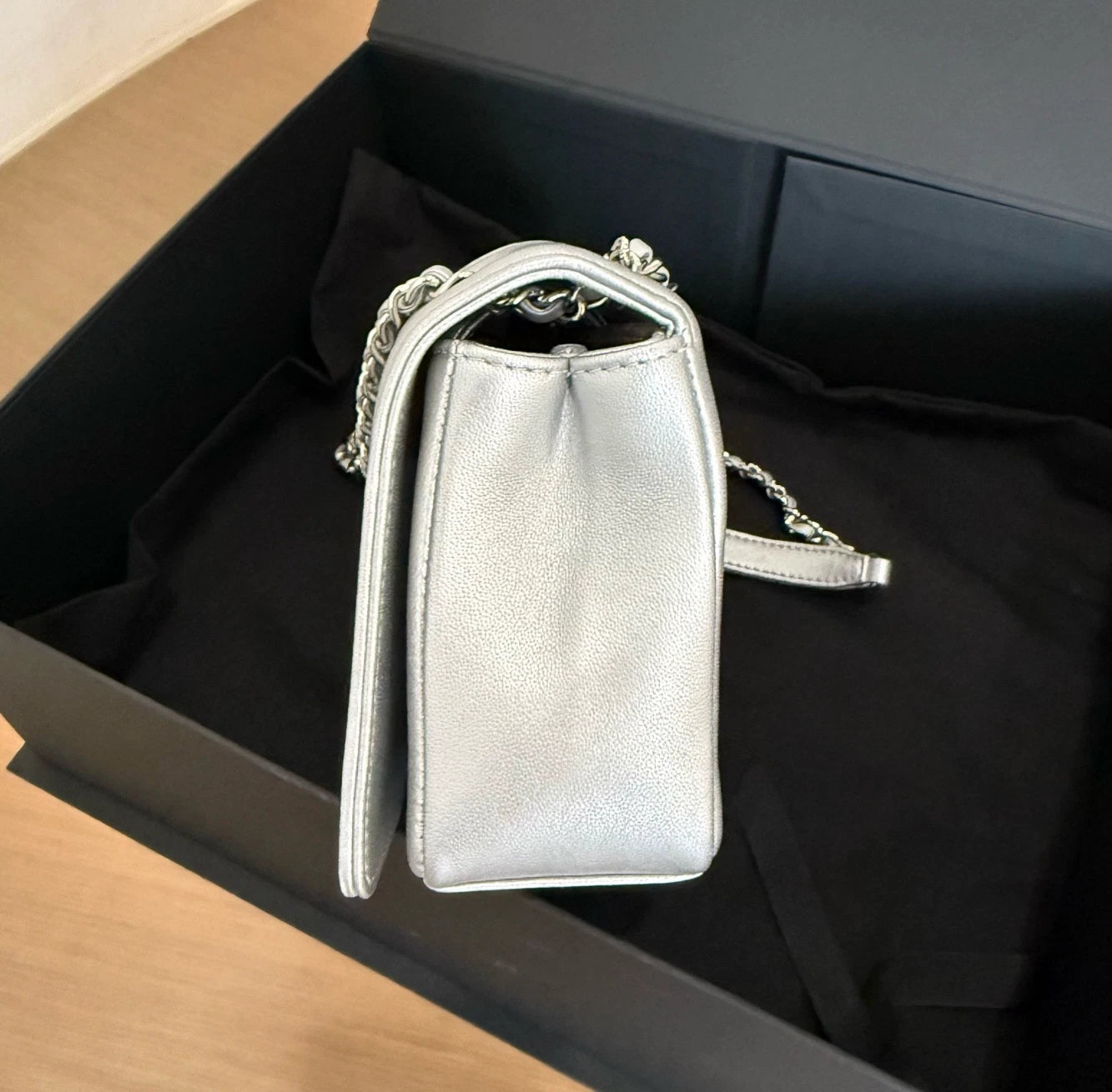 Chanel Classic Flap Chevron Chain Shoulder Bag Crossbody Bag Silver Women