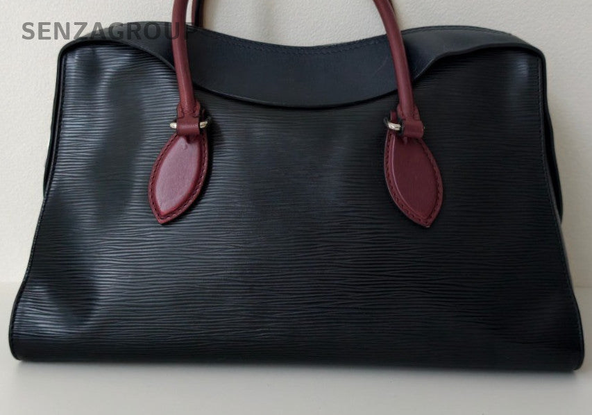Louis Vuitton Epi Leather Top Handle Bag Crossbody Black Silver Women Classic