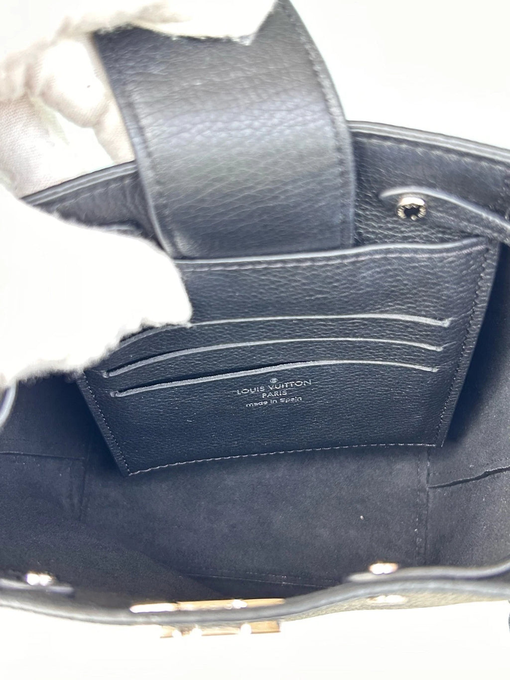 Louis Vuitton Lock Me Calfskin Bucket Nano Crossbody Bag Women Fashion