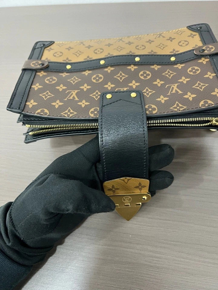 Louis Vuitton Canvas Box Handbag For Women