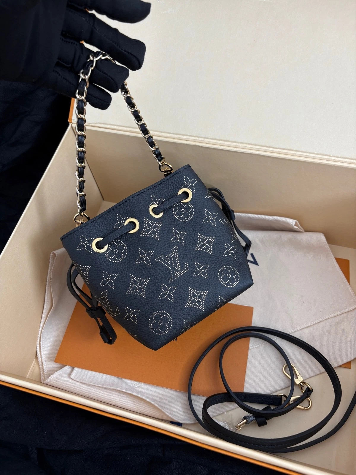 Louis Vuitton Black Gold Pico Bella Handbag Shoulder Crossbody For Women