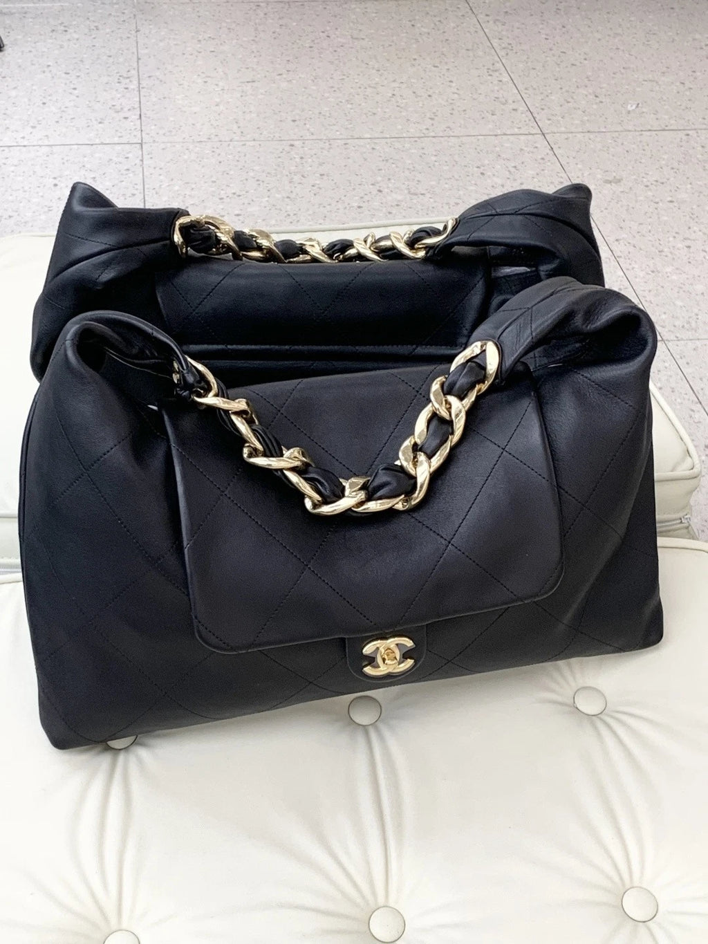 Chanel Hobo GM Chain Calfskin Shoulder Bag Black Gold Hardware Women S