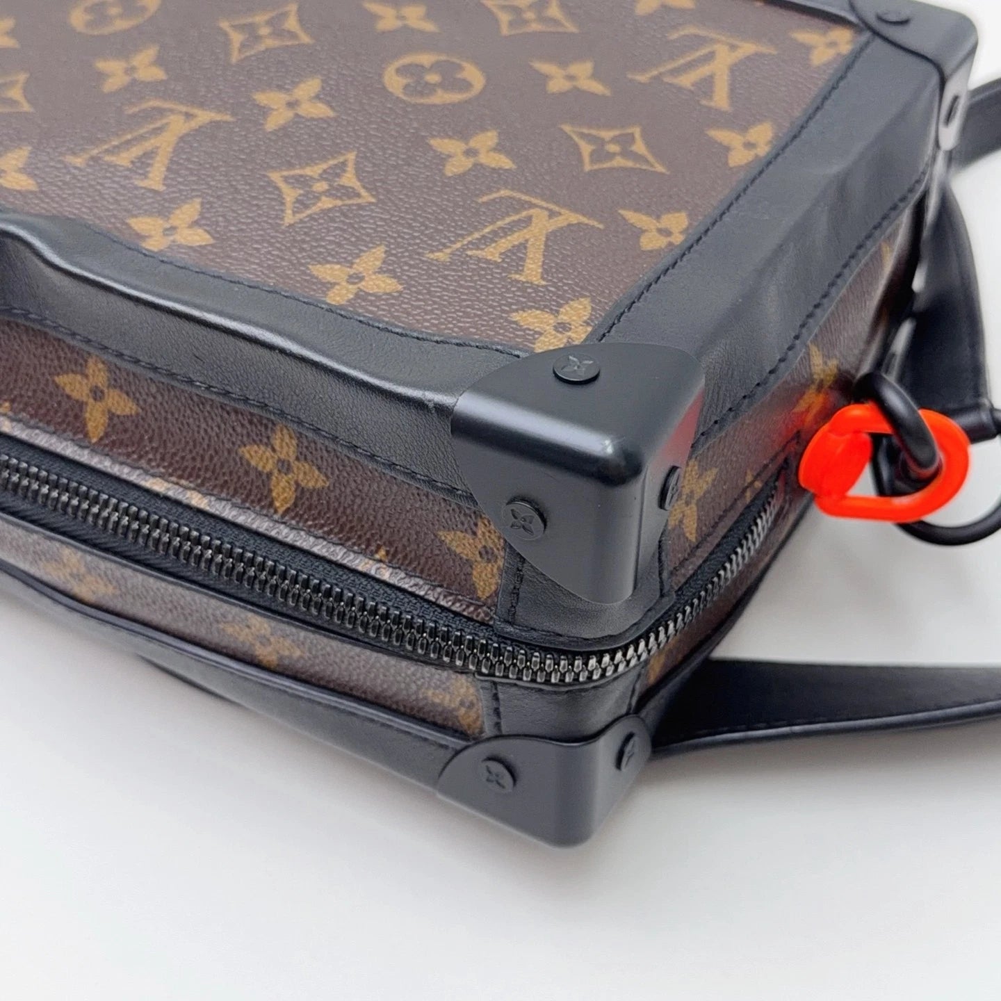 Louis Vuitton Soft Trunk MM Monogram Shoulder Bag Crossbody Unisex Adults