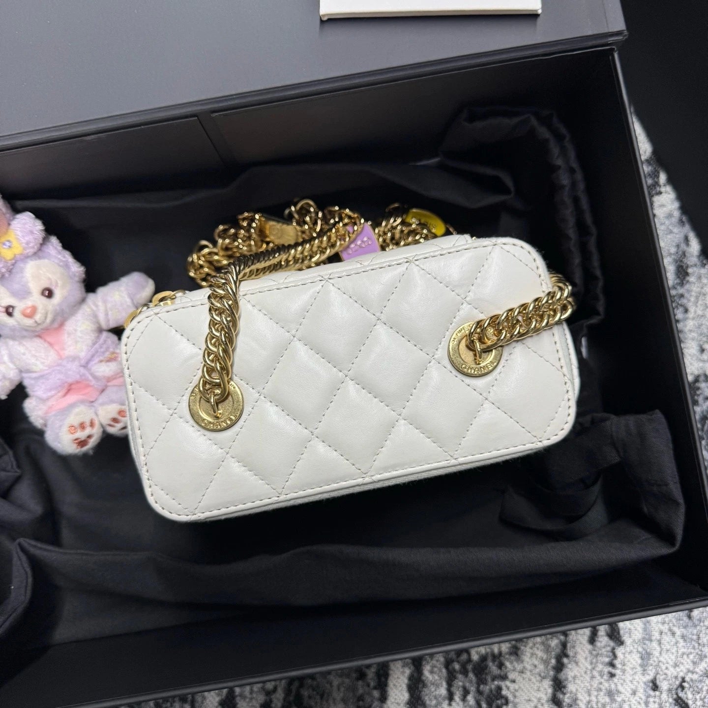 CHANEL Enamel Chain White Gold Vanity Clutch Bag For Women