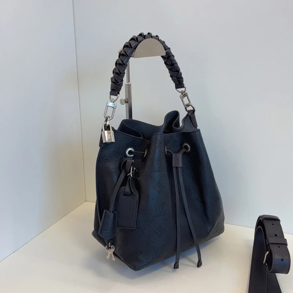 Louis Vuitton Muria Calfskin Bucket Top Handle Shoulder Bag Black Silver