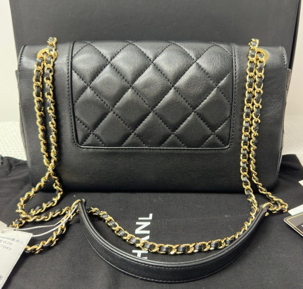 Chanel Diamond Chain Shoulder Bag Crossbody Black Gold Women Classic Fashion