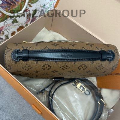 Louis Vuitton Pochette Métis Monogram Messenger Crossbody Bag - Classic