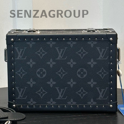 Louis Vuitton Clutch Box Monogram Black Men's Crossbody Bag Gold Hardware