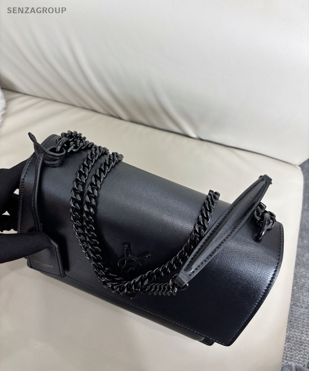 YSL Saint Laurent Sunset MM So Black Chain Shoulder bag Almost BRAND NEW Women
