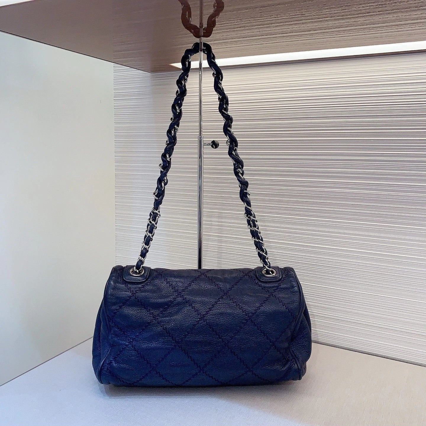 CHANEL Blue Leather Pumpkin Shoulder Bag For Women